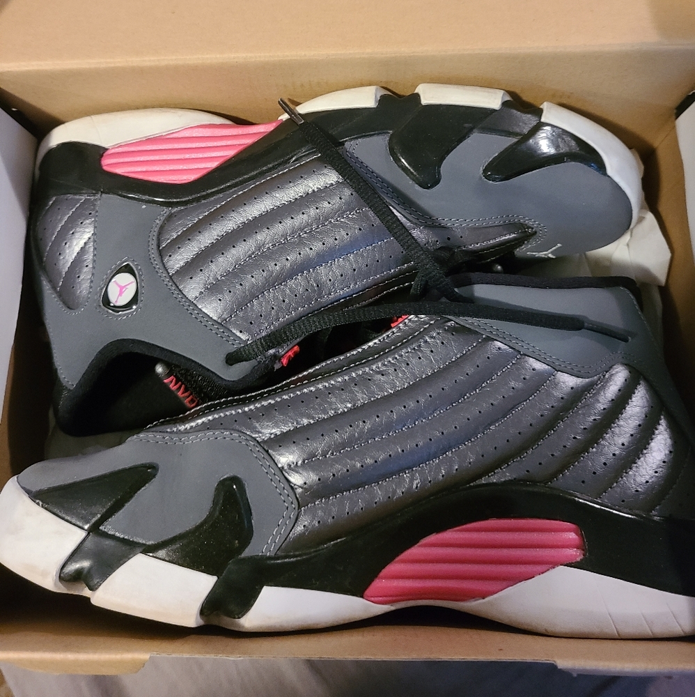 7y or womens 8.5
